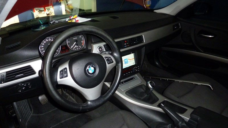 Instalación Multimedia Macron en BMW Serie 3 E90
